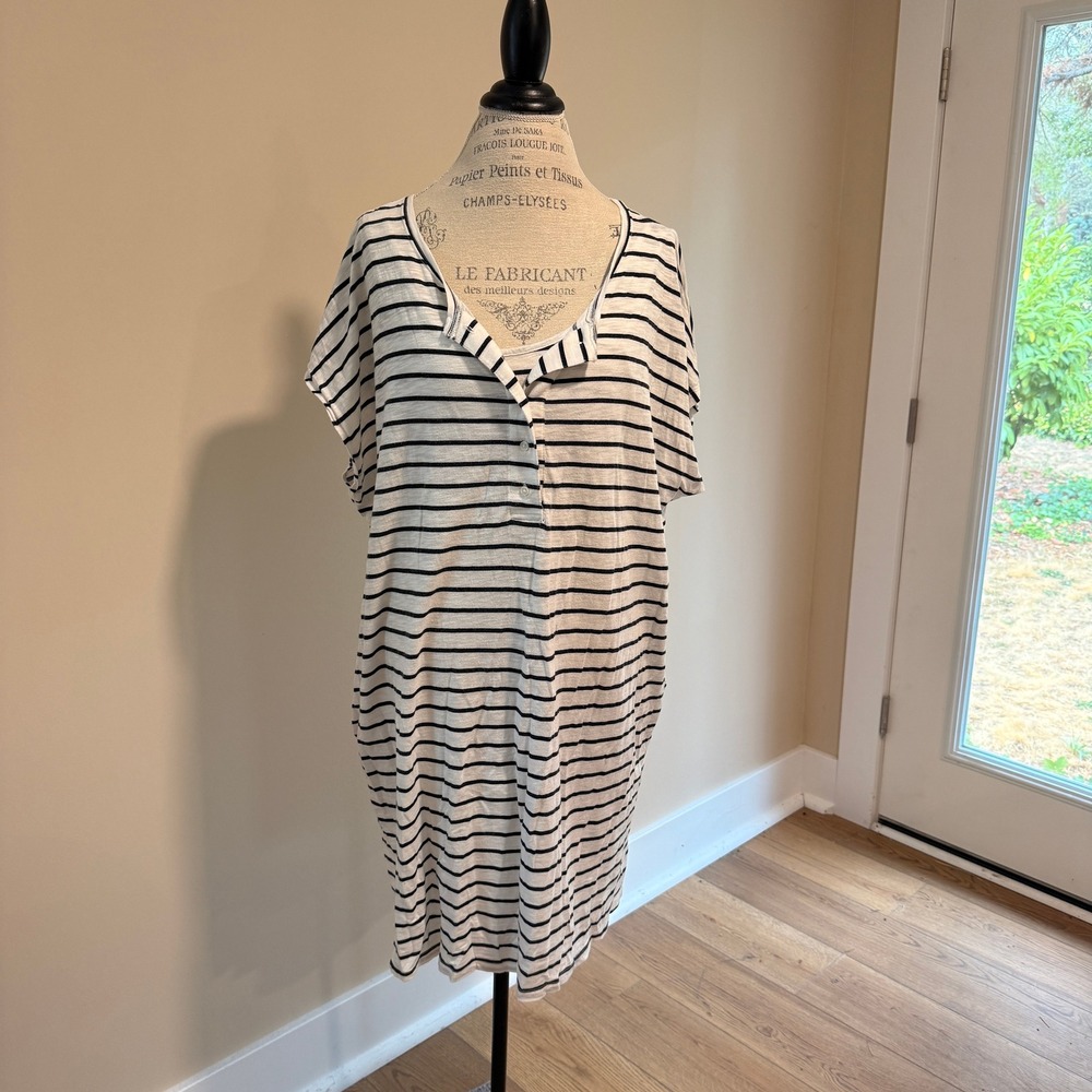 Old Navy (Loves You) Women's Blue/White Striped T-Shirt Dress Size XL